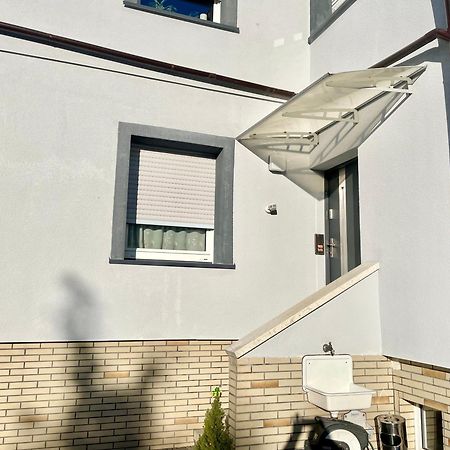 Casa Giulia 2 Zimmer Nahe Giessen, Kueche, Bad, Wlan, Parkplatz Krofdorf-Gleiberg Εξωτερικό φωτογραφία