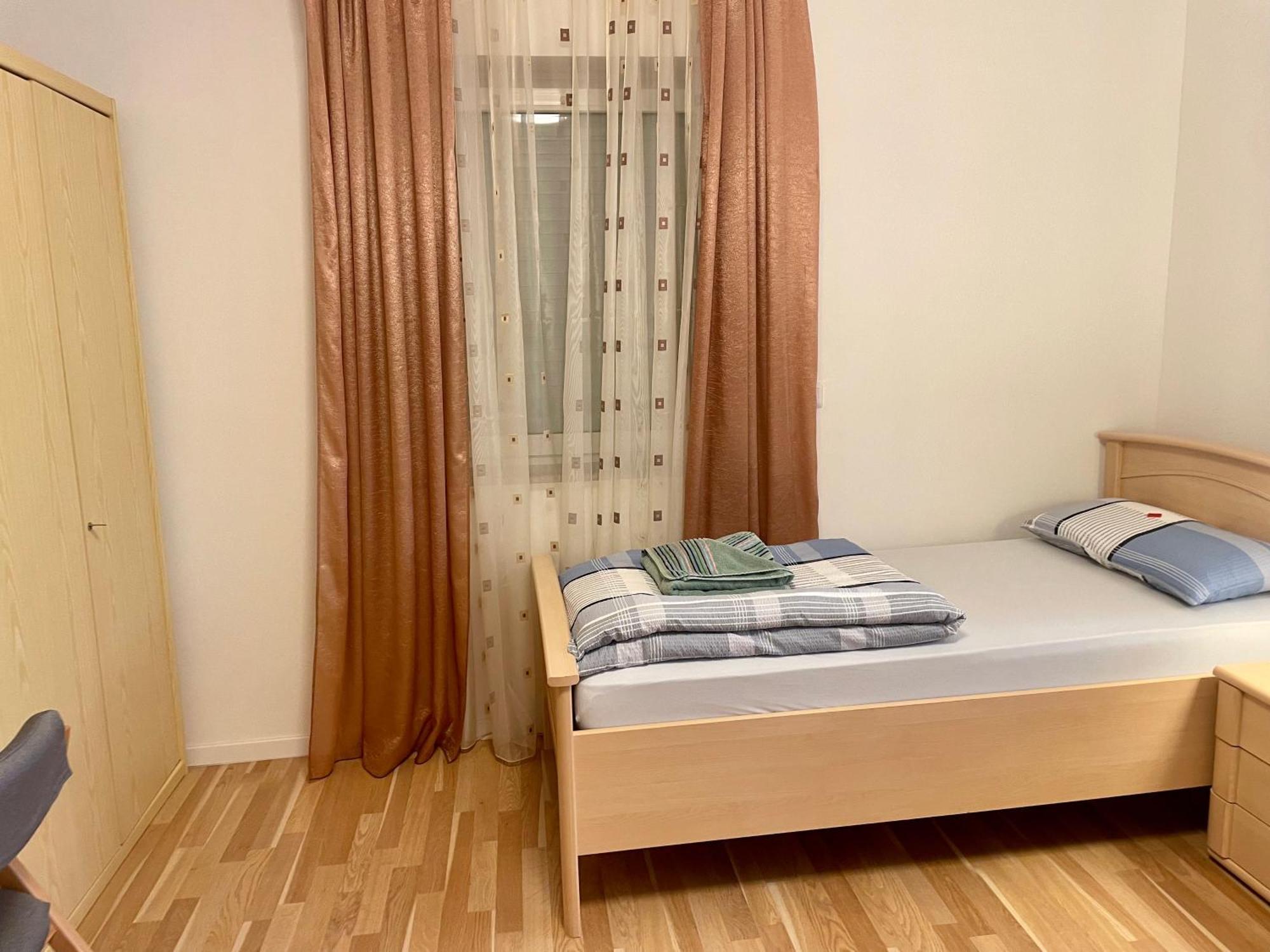 Casa Giulia 2 Zimmer Nahe Giessen, Kueche, Bad, Wlan, Parkplatz Krofdorf-Gleiberg Εξωτερικό φωτογραφία