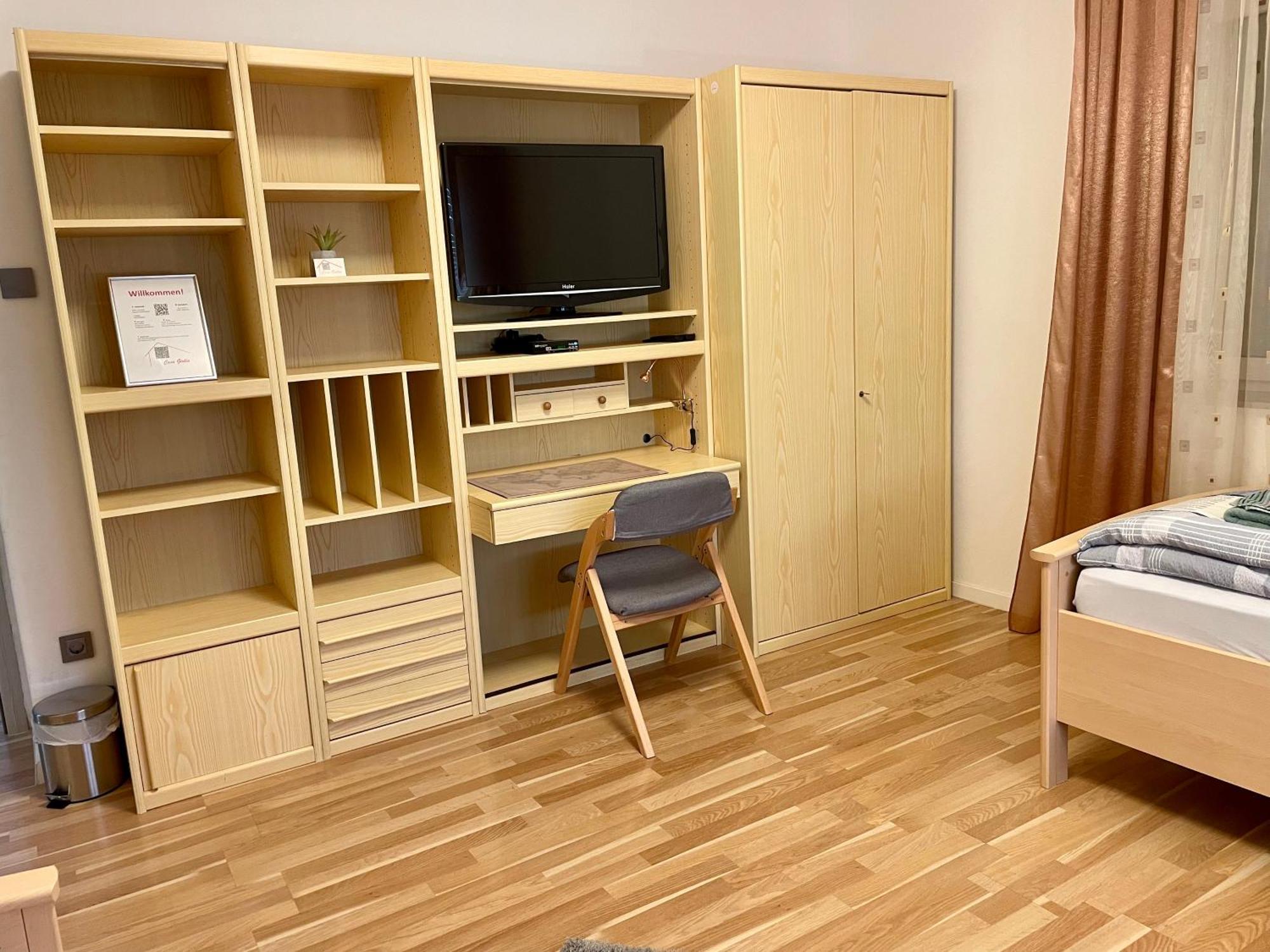 Casa Giulia 2 Zimmer Nahe Giessen, Kueche, Bad, Wlan, Parkplatz Krofdorf-Gleiberg Εξωτερικό φωτογραφία