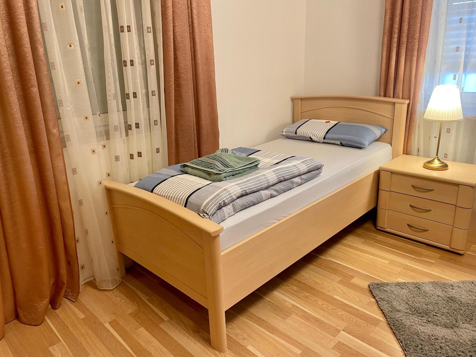 Casa Giulia 2 Zimmer Nahe Giessen, Kueche, Bad, Wlan, Parkplatz Krofdorf-Gleiberg Εξωτερικό φωτογραφία