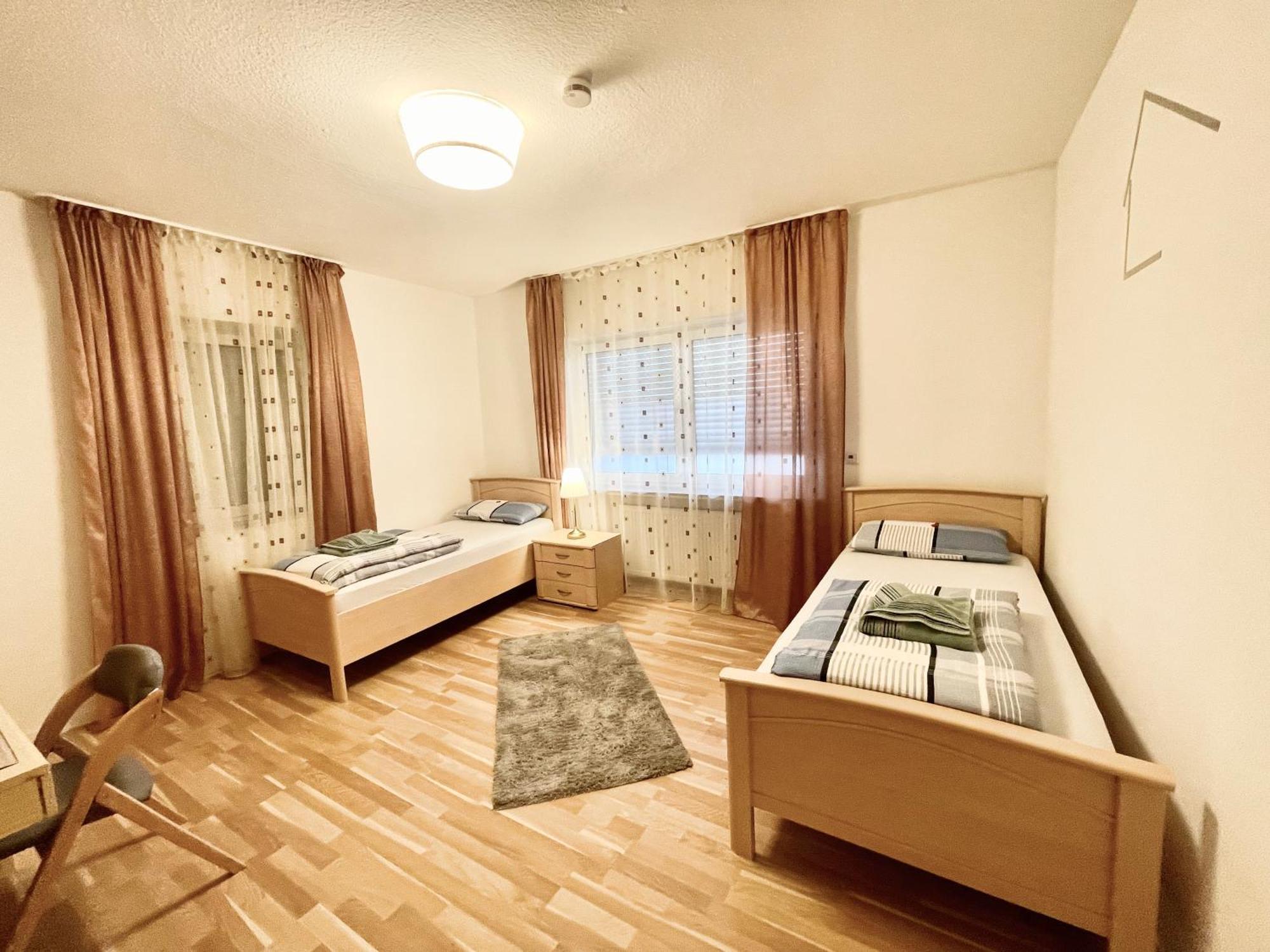 Casa Giulia 2 Zimmer Nahe Giessen, Kueche, Bad, Wlan, Parkplatz Krofdorf-Gleiberg Εξωτερικό φωτογραφία