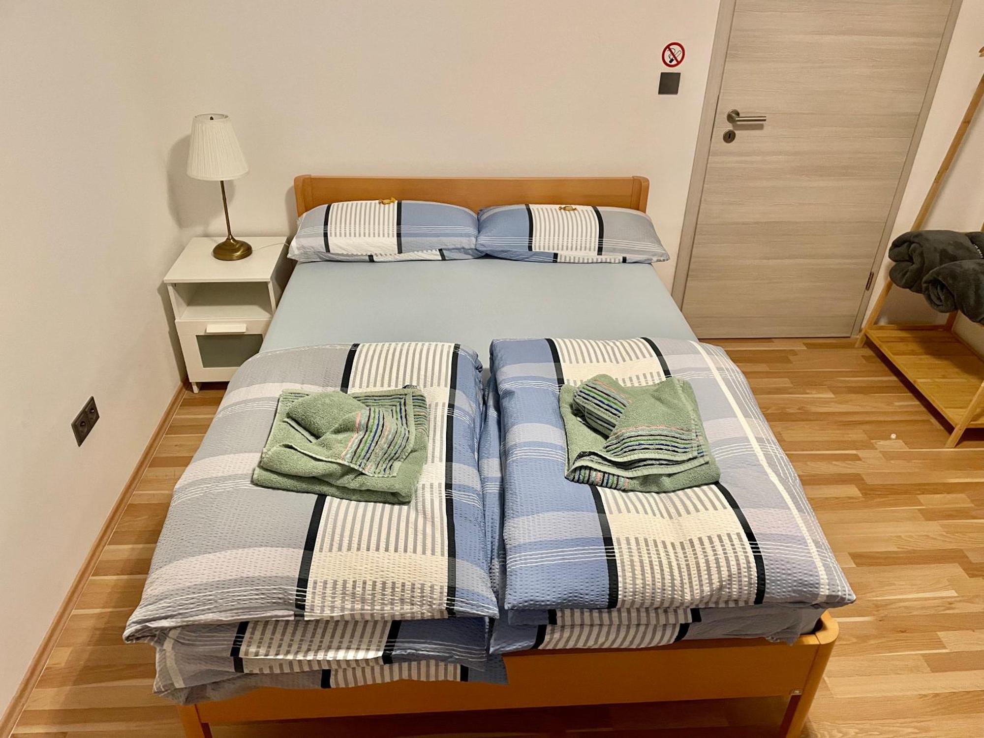 Casa Giulia 2 Zimmer Nahe Giessen, Kueche, Bad, Wlan, Parkplatz Krofdorf-Gleiberg Εξωτερικό φωτογραφία